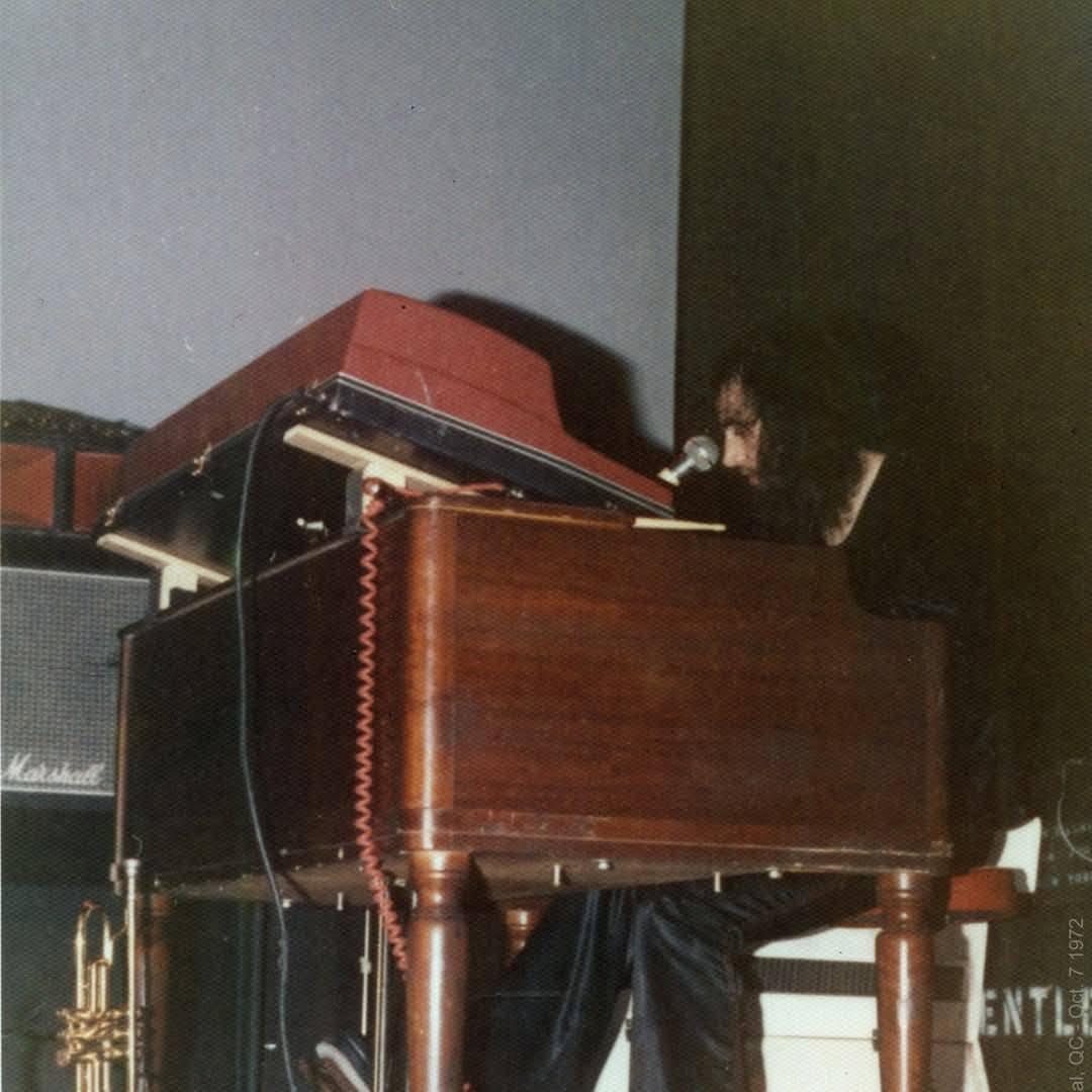 GentleGiant1972-10-07UniversiteDeMontrealCanada (3).jpg